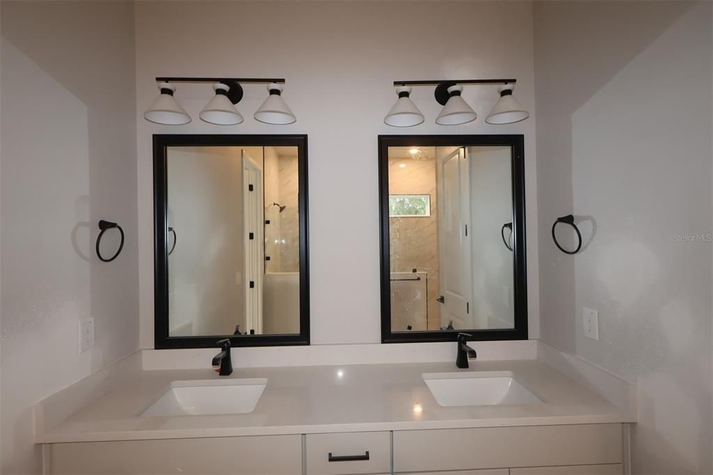 For Sale: $719,990 (4 beds, 3 baths, 2506 Square Feet)