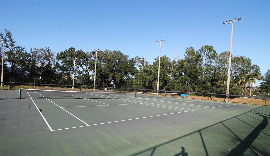 В аренду: $850 (1 спален, 1 ванн, 230 Квадратных фут)