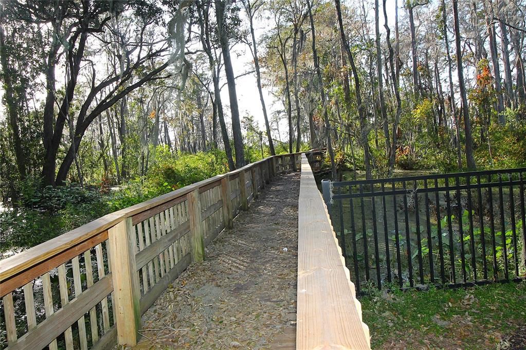 В аренду: $850 (1 спален, 1 ванн, 230 Квадратных фут)