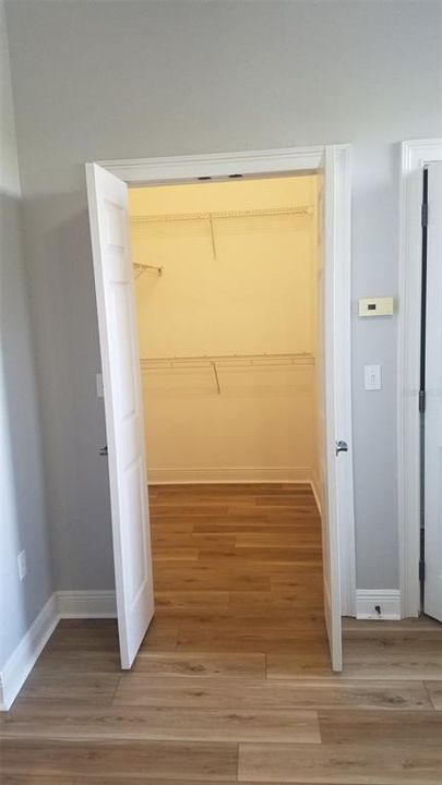 For Rent: $1,700 (0 beds, 1 baths, 650 Square Feet)