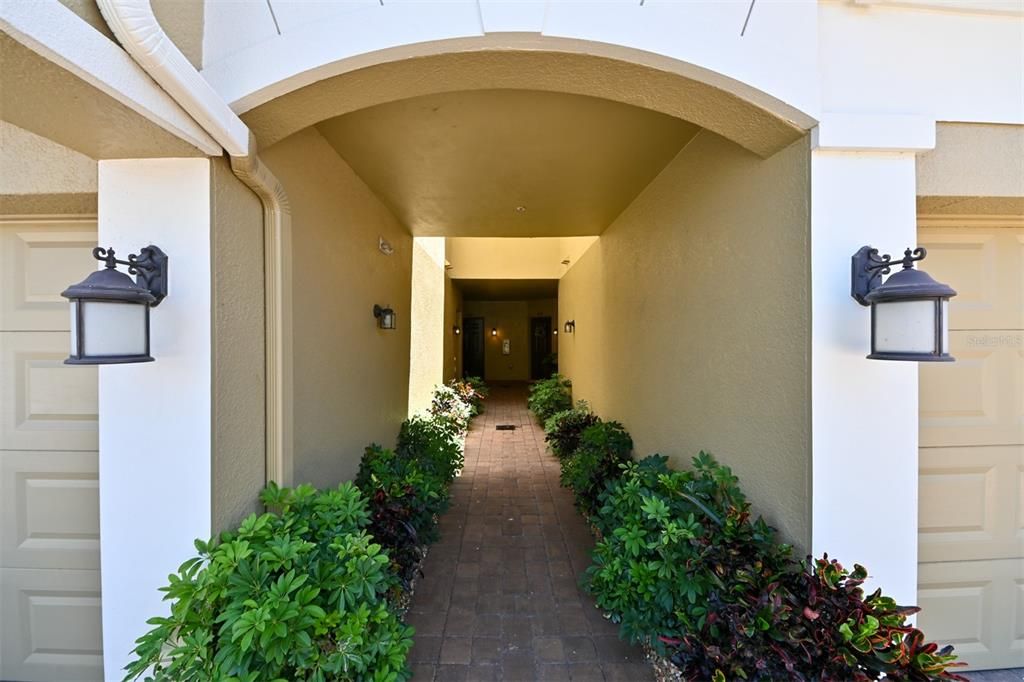 For Rent: $4,500 (3 beds, 2 baths, 1520 Square Feet)