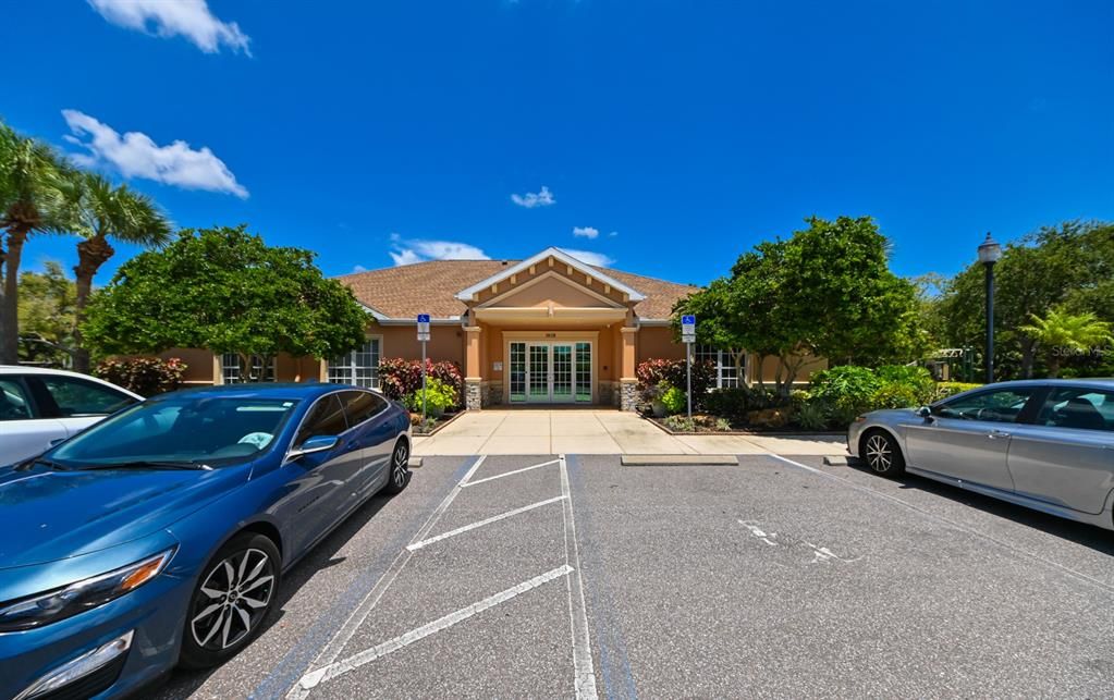 For Rent: $4,500 (3 beds, 2 baths, 1520 Square Feet)