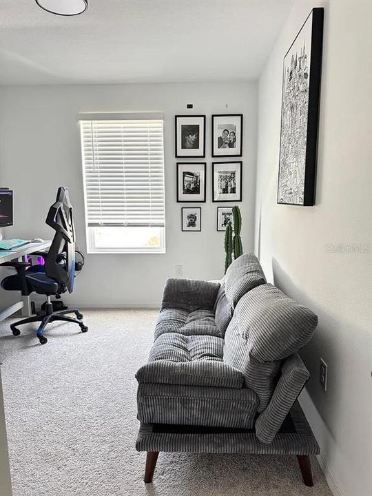 For Rent: $2,000 (3 beds, 2 baths, 1407 Square Feet)