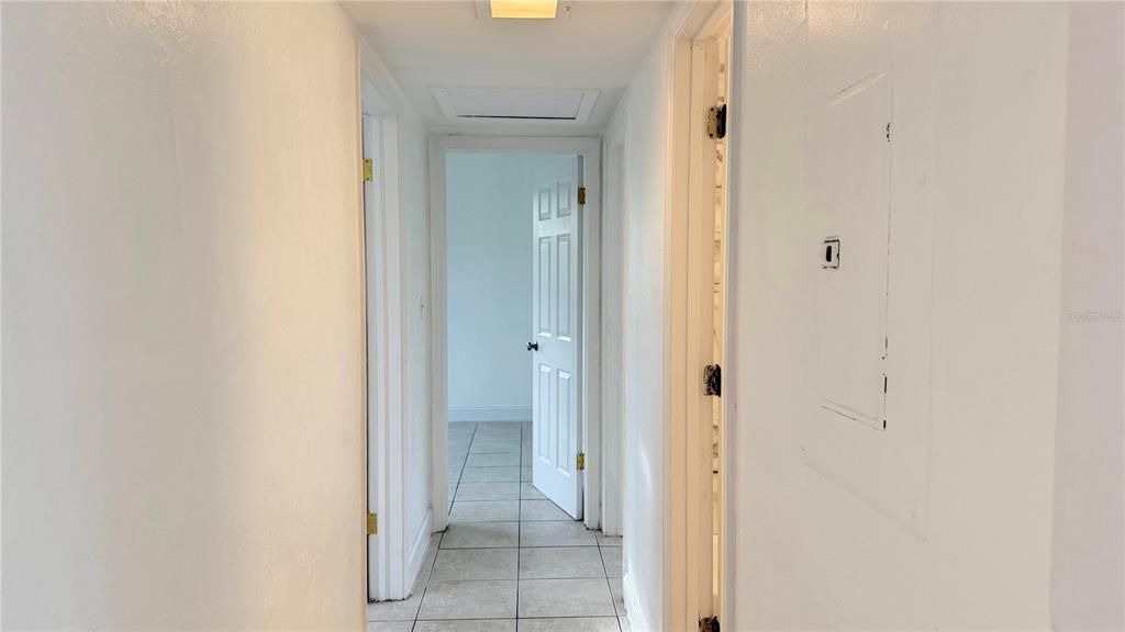 На продажу: $350,000 (3 спален, 2 ванн, 1694 Квадратных фут)