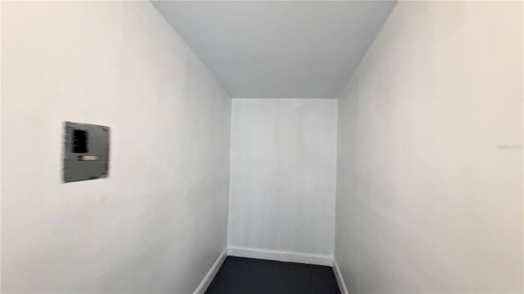 На продажу: $350,000 (3 спален, 2 ванн, 1694 Квадратных фут)