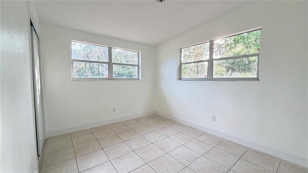 На продажу: $350,000 (3 спален, 2 ванн, 1694 Квадратных фут)