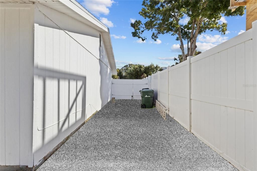 待售: $445,000 (3 贝兹, 2 浴室, 1420 平方英尺)