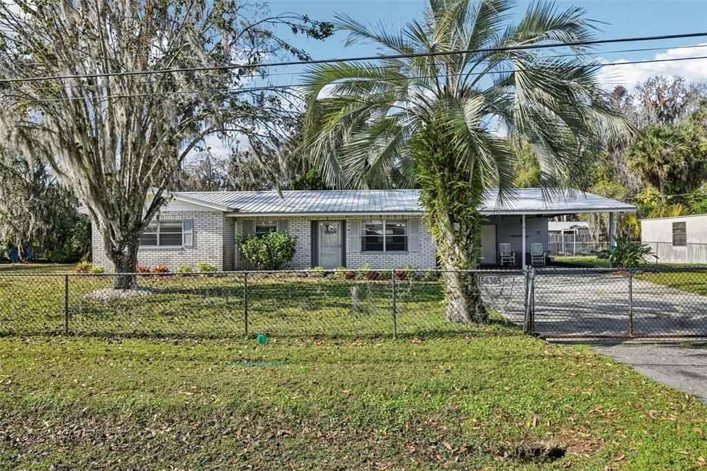 En Venta: $275,000 (3 camas, 2 baños, 1228 Pies cuadrados)