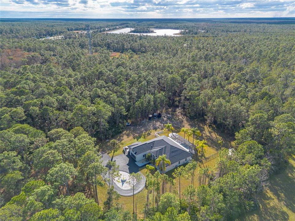 En Venta: $1,100,000 (5 camas, 4 baños, 3484 Pies cuadrados)