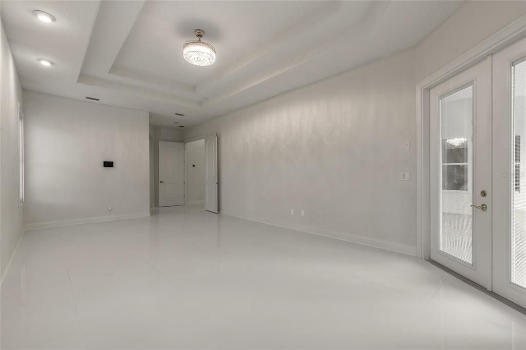 En Venta: $1,100,000 (5 camas, 4 baños, 3484 Pies cuadrados)