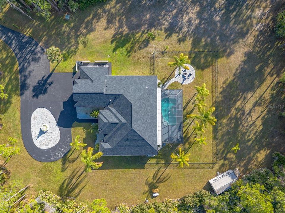 En Venta: $1,100,000 (5 camas, 4 baños, 3484 Pies cuadrados)