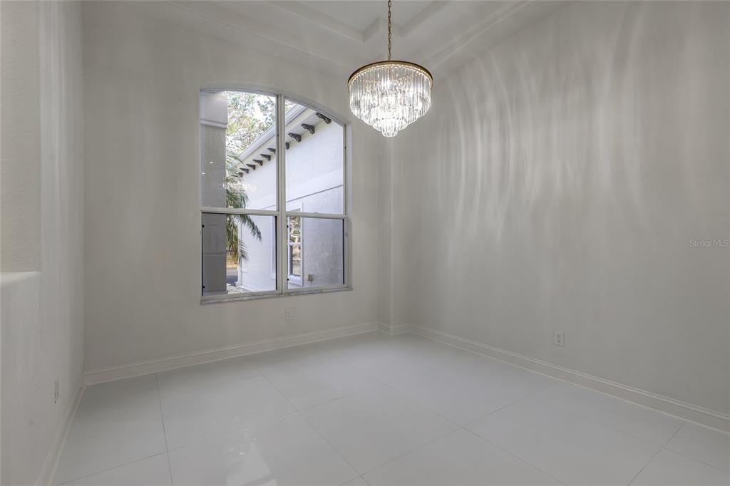 En Venta: $1,100,000 (5 camas, 4 baños, 3484 Pies cuadrados)