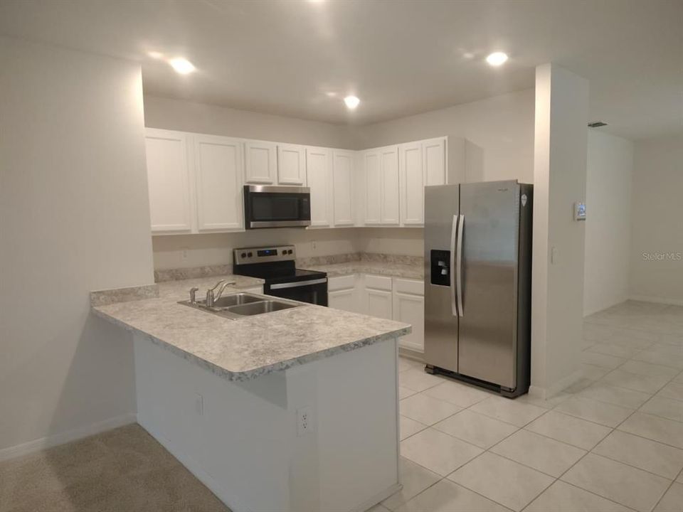 For Rent: $2,100 (3 beds, 2 baths, 1504 Square Feet)