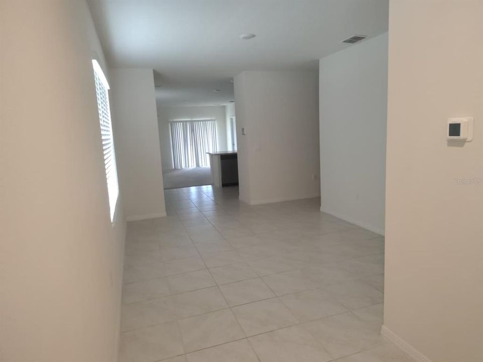 For Rent: $2,100 (3 beds, 2 baths, 1504 Square Feet)