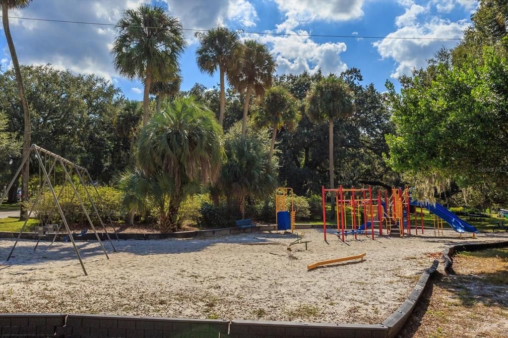 En Venta: $142,000 (1 camas, 1 baños, 773 Pies cuadrados)