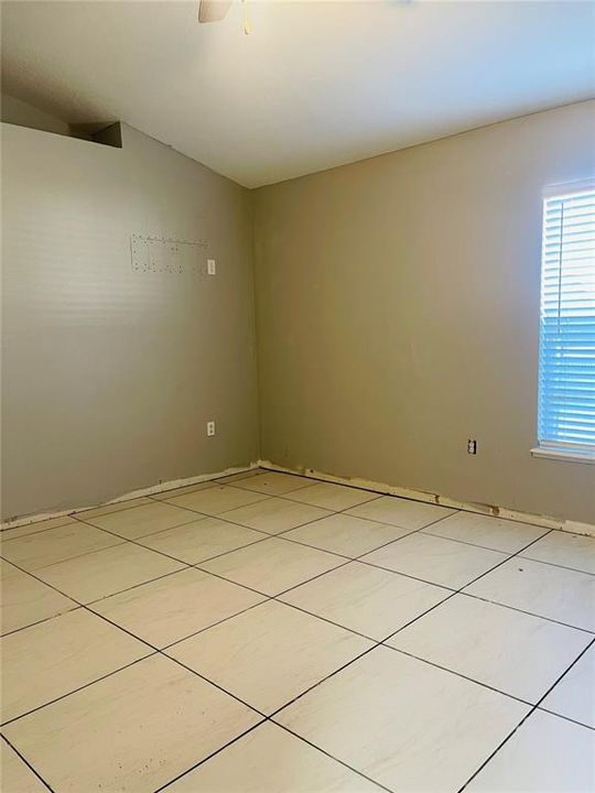 For Sale: $245,000 (4 beds, 2 baths, 1855 Square Feet)