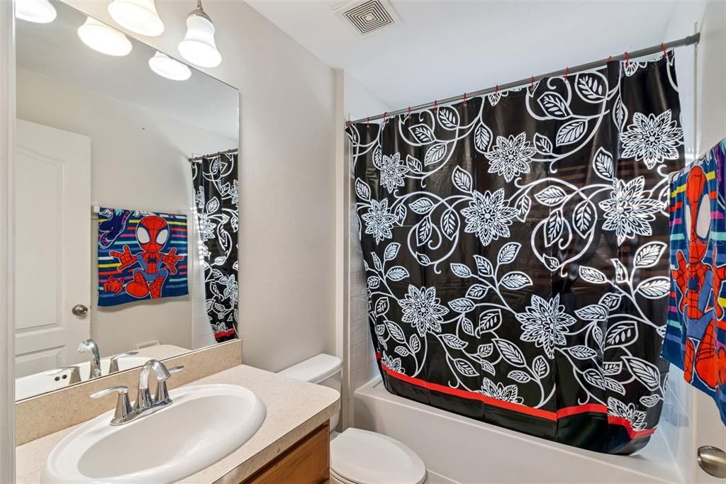 En Venta: $290,000 (3 camas, 2 baños, 1504 Pies cuadrados)