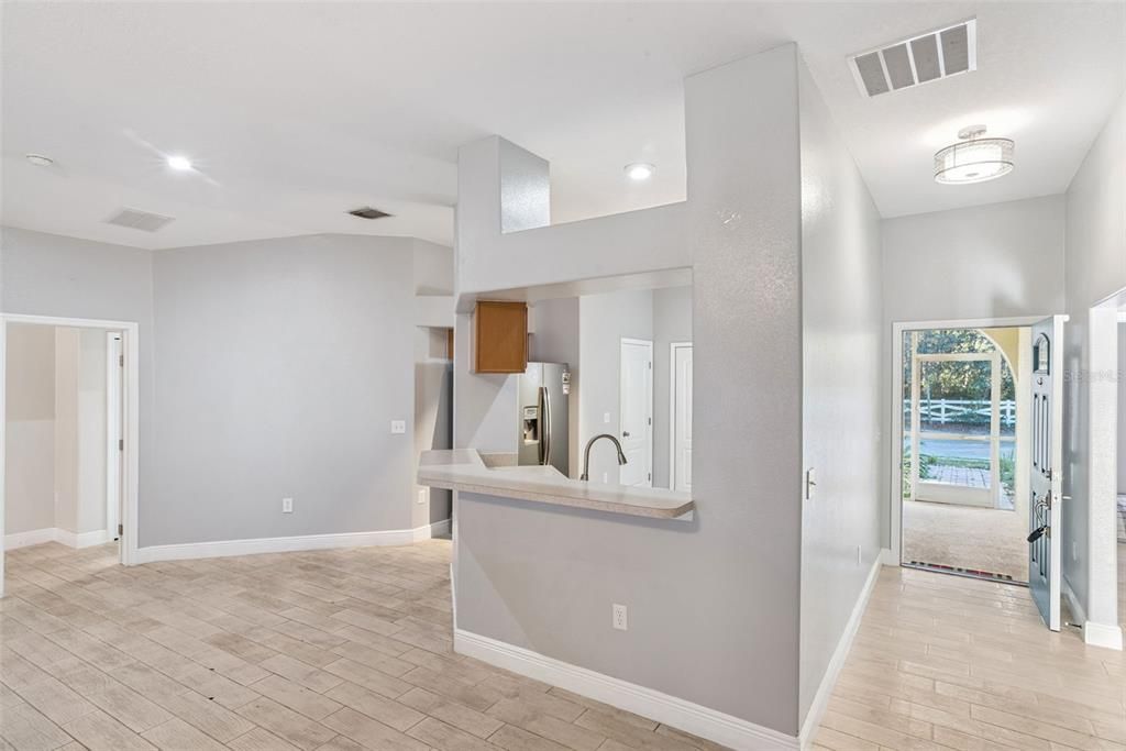 En Venta: $290,000 (3 camas, 2 baños, 1504 Pies cuadrados)