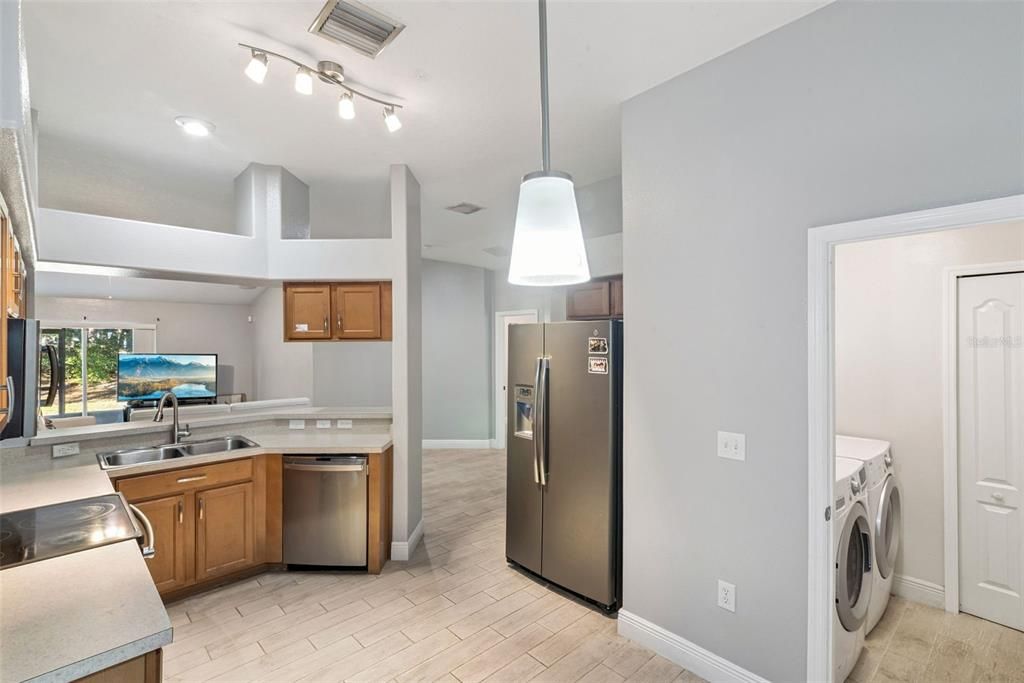 En Venta: $290,000 (3 camas, 2 baños, 1504 Pies cuadrados)