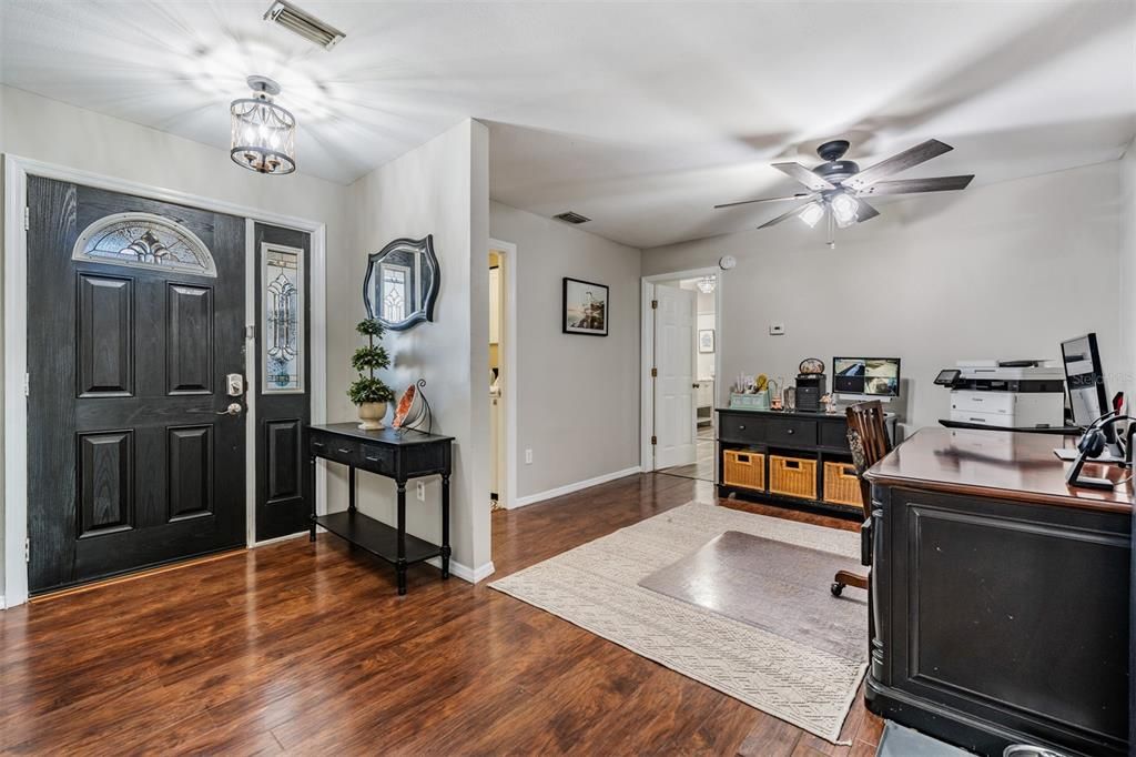 For Sale: $480,000 (4 beds, 2 baths, 1524 Square Feet)