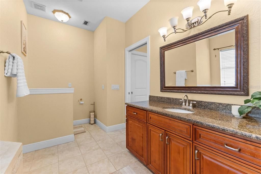 На продажу: $1,400,000 (5 спален, 3 ванн, 3836 Квадратных фут)