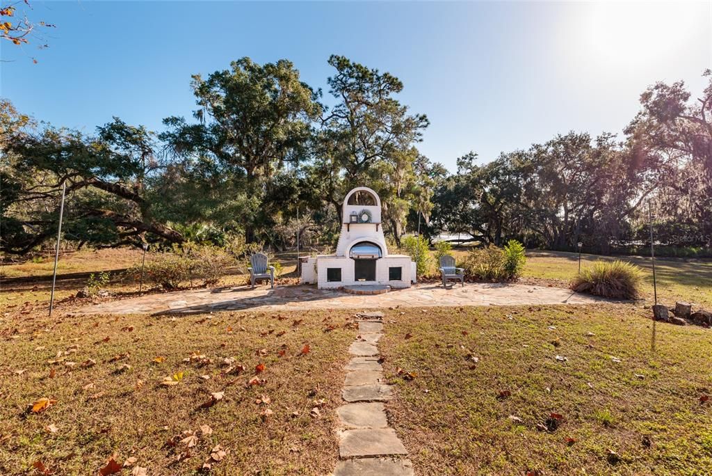 For Sale: $674,900 (3 beds, 2 baths, 3023 Square Feet)