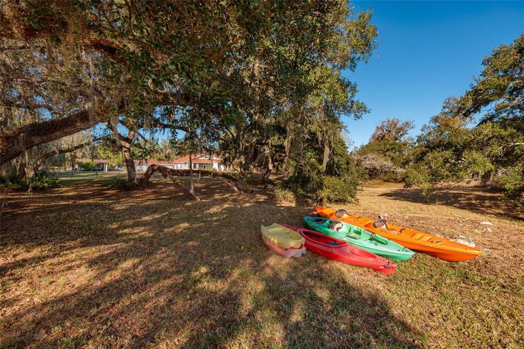 For Sale: $674,900 (3 beds, 2 baths, 3023 Square Feet)