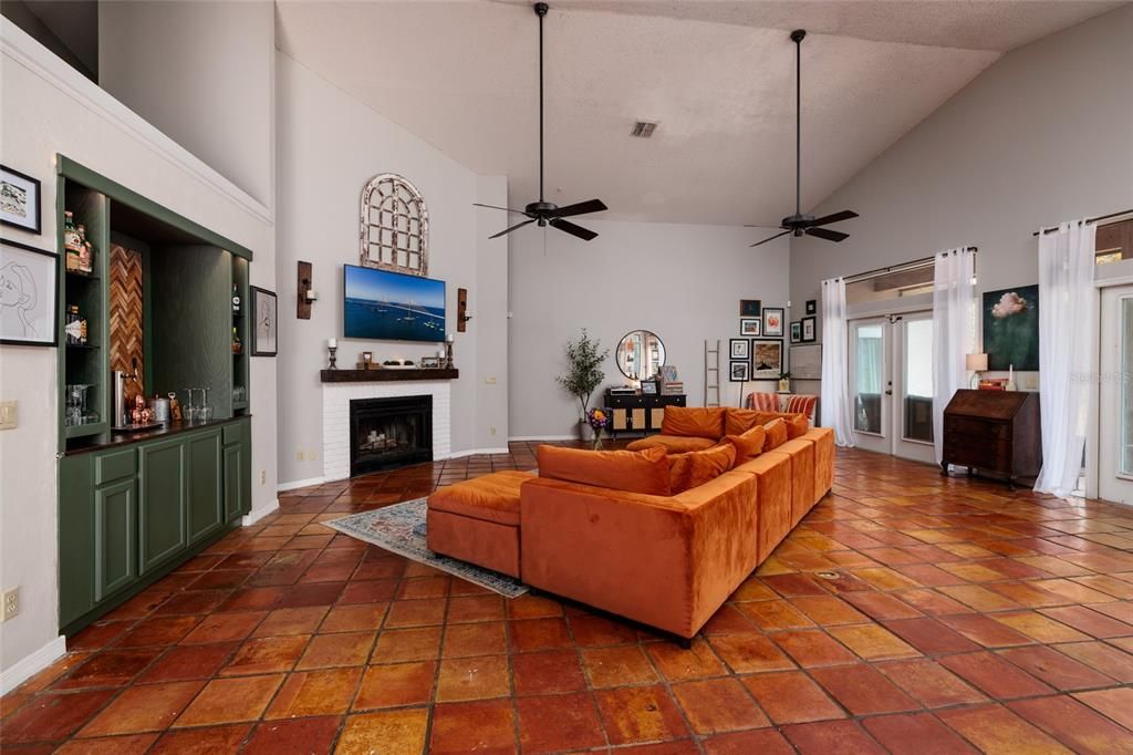 For Sale: $674,900 (3 beds, 2 baths, 3023 Square Feet)