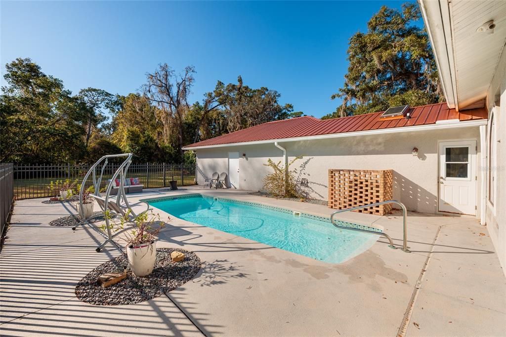 For Sale: $674,900 (3 beds, 2 baths, 3023 Square Feet)