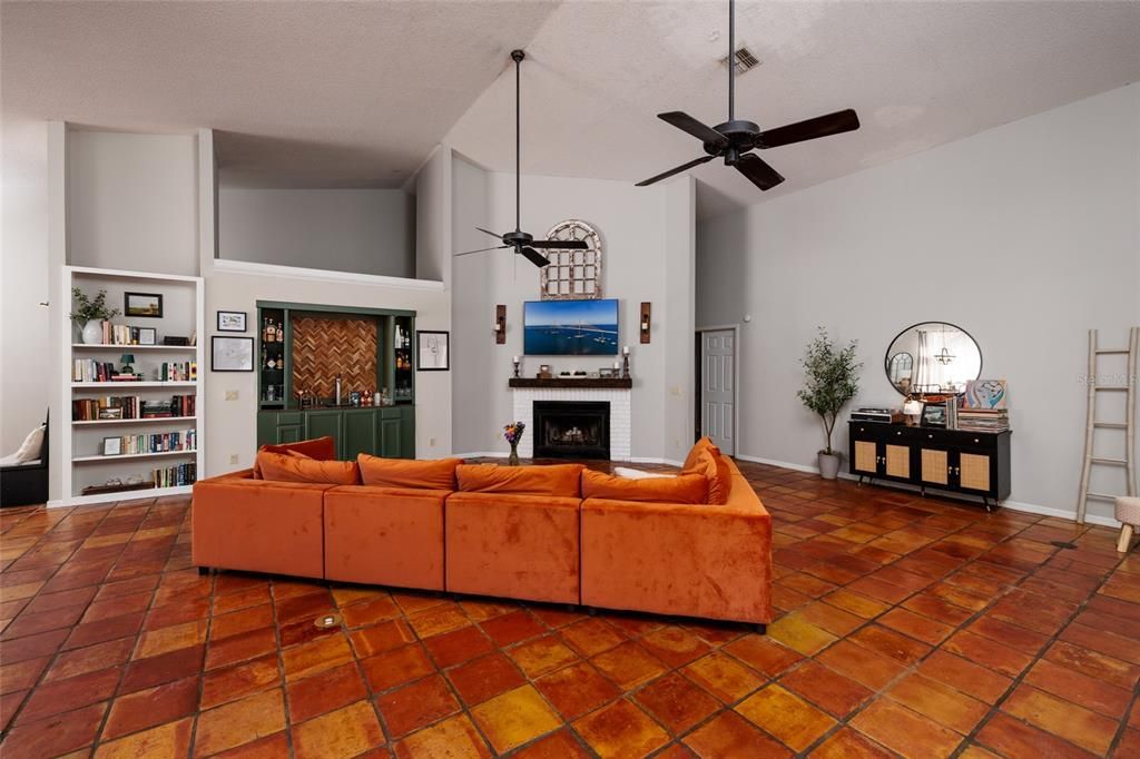 For Sale: $674,900 (3 beds, 2 baths, 3023 Square Feet)