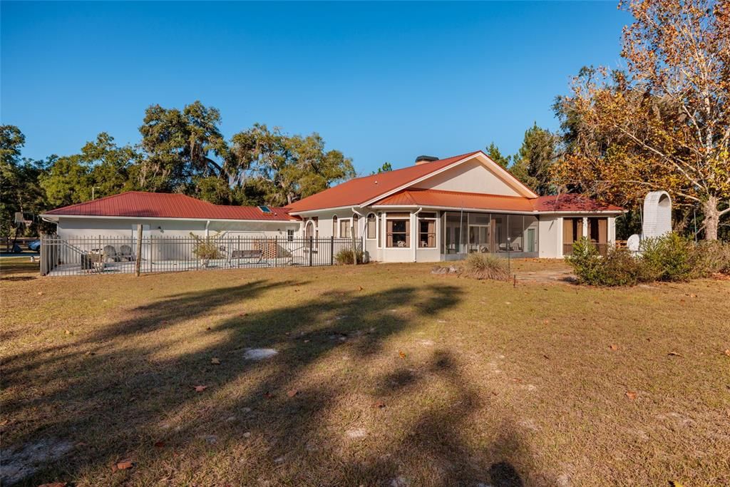 For Sale: $674,900 (3 beds, 2 baths, 3023 Square Feet)