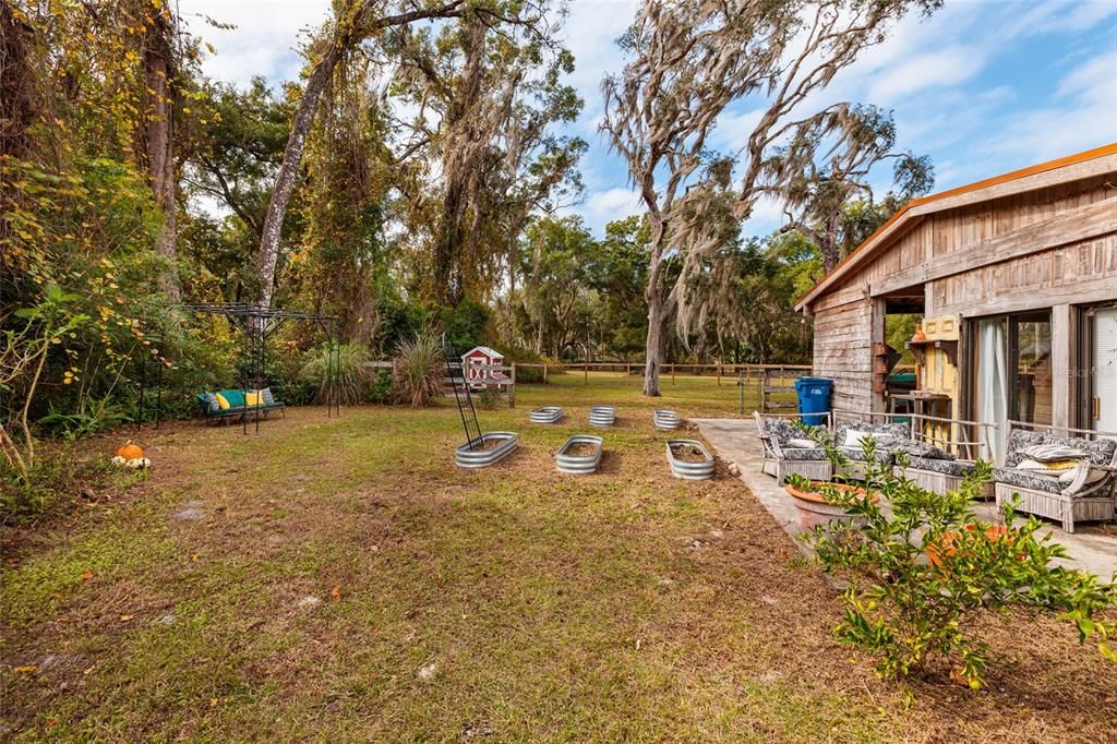 For Sale: $674,900 (3 beds, 2 baths, 3023 Square Feet)