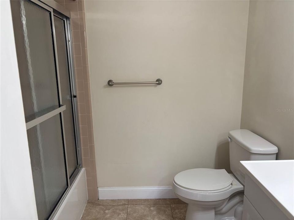 For Sale: $315,000 (2 beds, 2 baths, 1289 Square Feet)