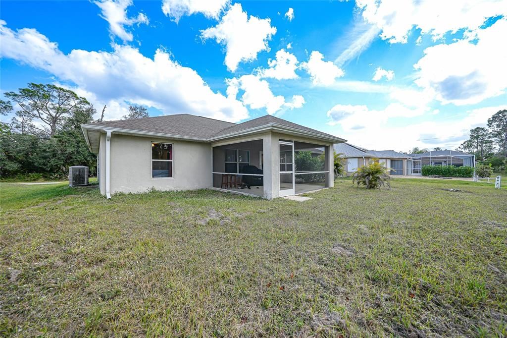 En Venta: $299,900 (3 camas, 2 baños, 1725 Pies cuadrados)