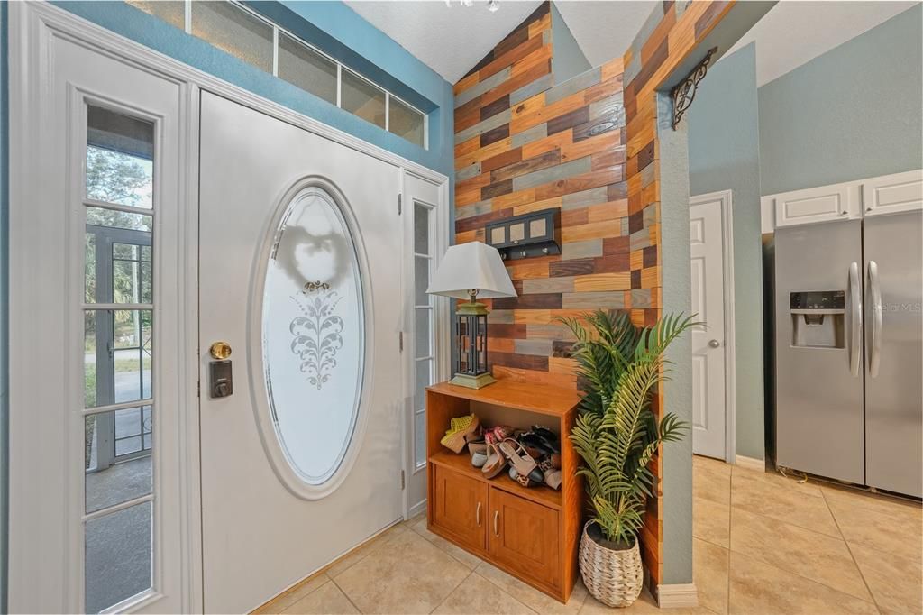 En Venta: $299,900 (3 camas, 2 baños, 1725 Pies cuadrados)