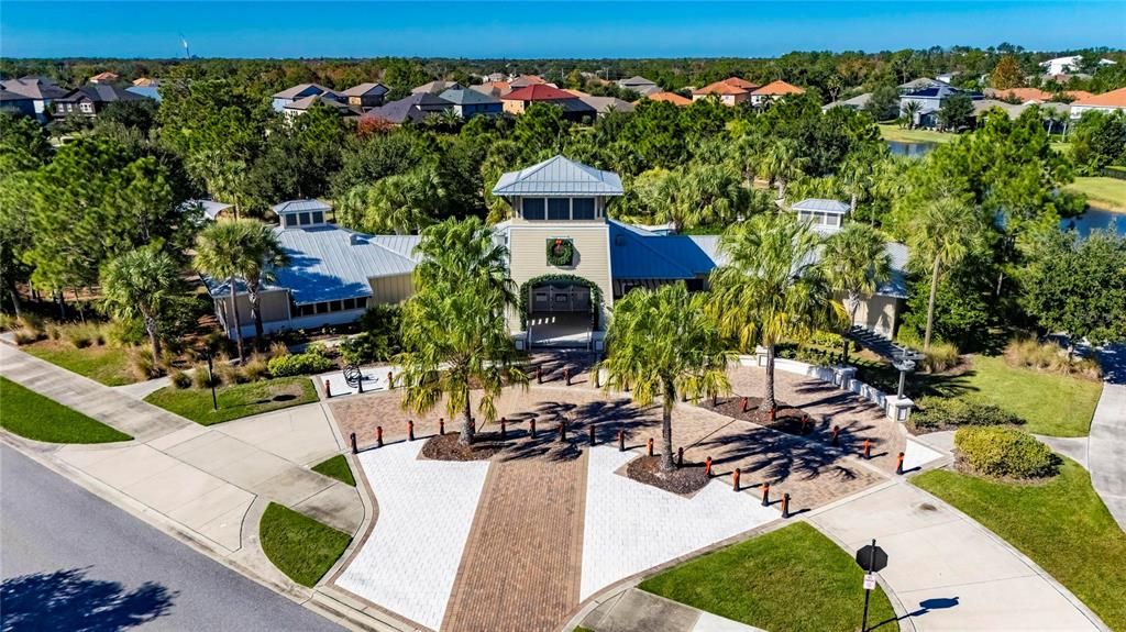 En Venta: $384,900 (4 camas, 3 baños, 2049 Pies cuadrados)