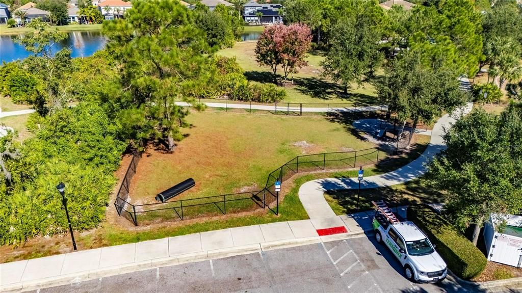 En Venta: $384,900 (4 camas, 3 baños, 2049 Pies cuadrados)