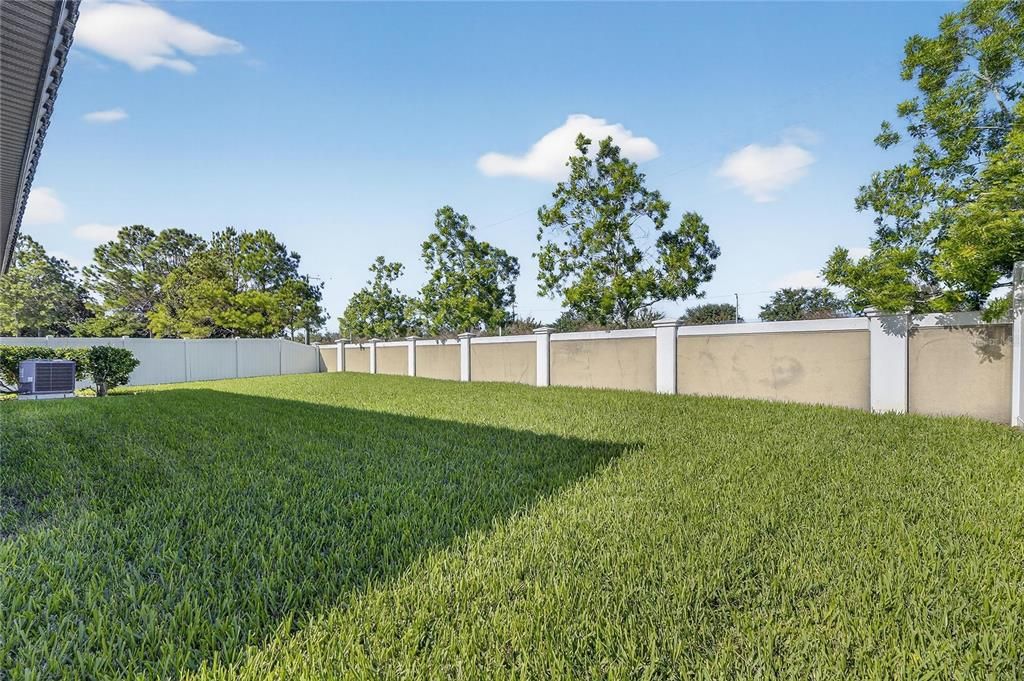 En Venta: $384,900 (4 camas, 3 baños, 2049 Pies cuadrados)