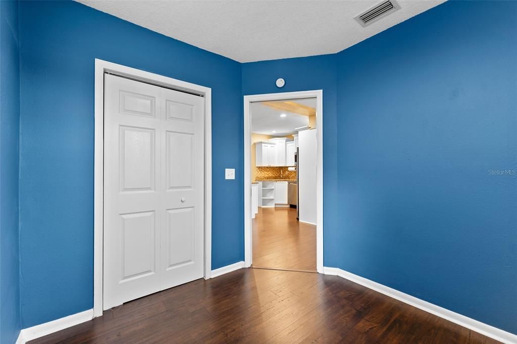 В аренду: $3,900 (4 спален, 2 ванн, 1586 Квадратных фут)