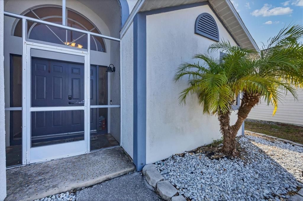 For Sale: $327,000 (3 beds, 2 baths, 1160 Square Feet)