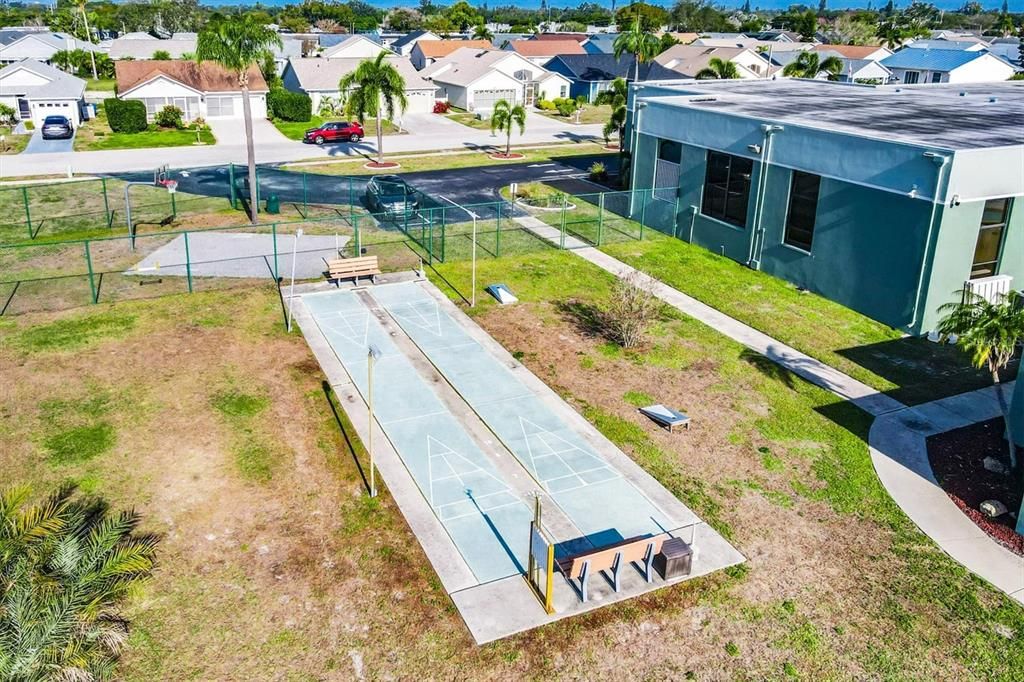 For Sale: $327,000 (3 beds, 2 baths, 1160 Square Feet)