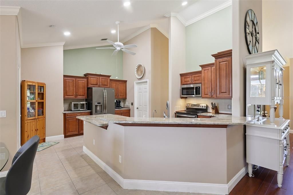 For Sale: $799,000 (4 beds, 3 baths, 3120 Square Feet)