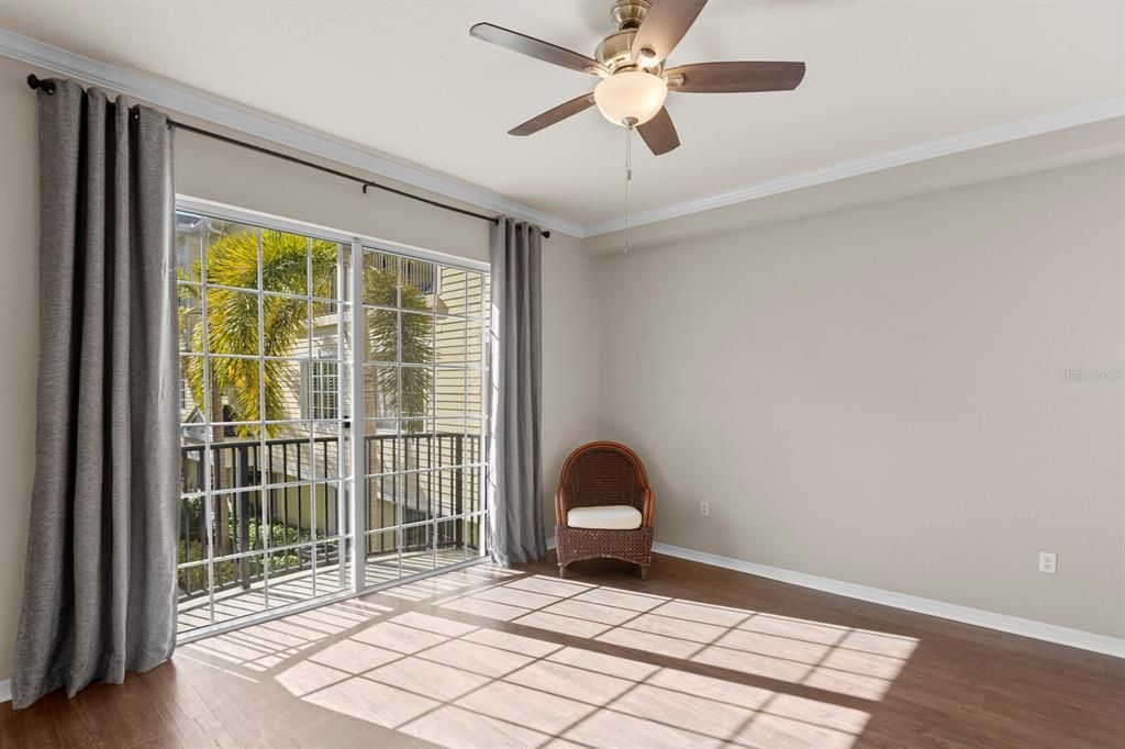 For Sale: $335,000 (2 beds, 2 baths, 1424 Square Feet)