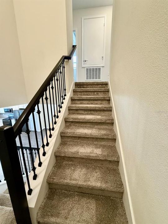 For Sale: $310,000 (3 beds, 2 baths, 2114 Square Feet)