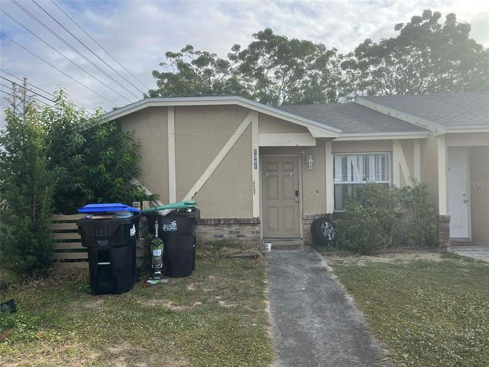 En Venta: $240,000 (3 camas, 2 baños, 1106 Pies cuadrados)