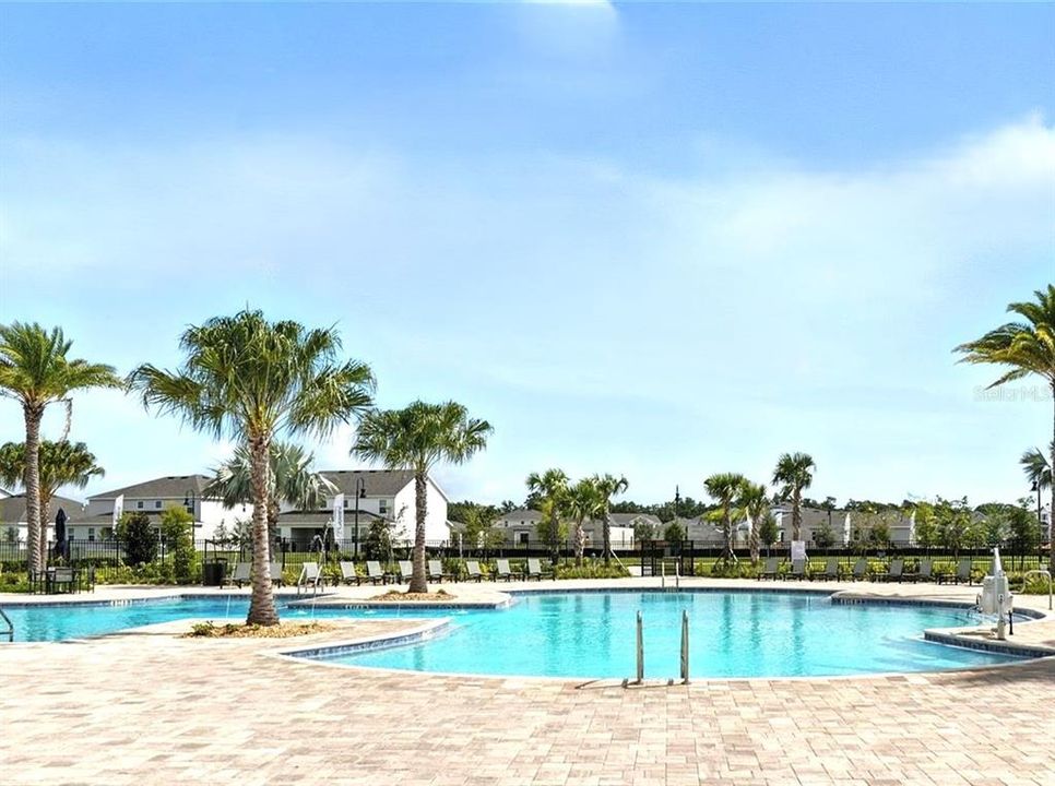 В аренду: $2,475 (3 спален, 2 ванн, 1560 Квадратных фут)