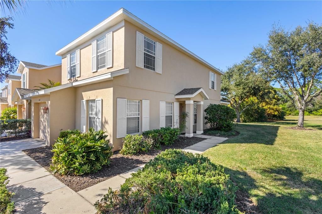 For Sale: $269,900 (3 beds, 2 baths, 1644 Square Feet)