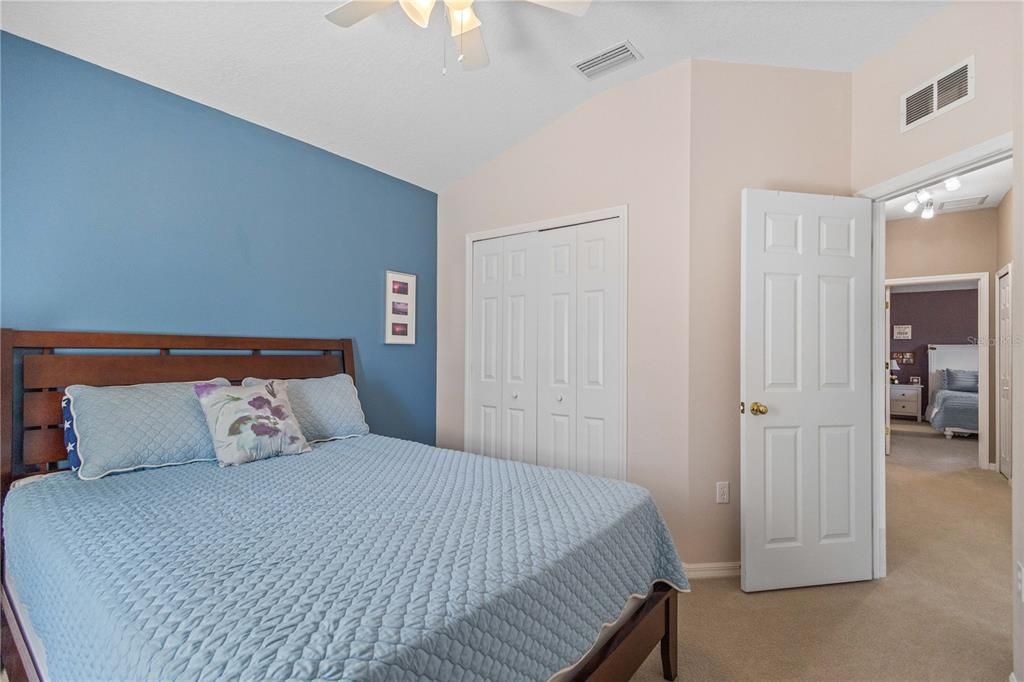 For Sale: $269,900 (3 beds, 2 baths, 1644 Square Feet)