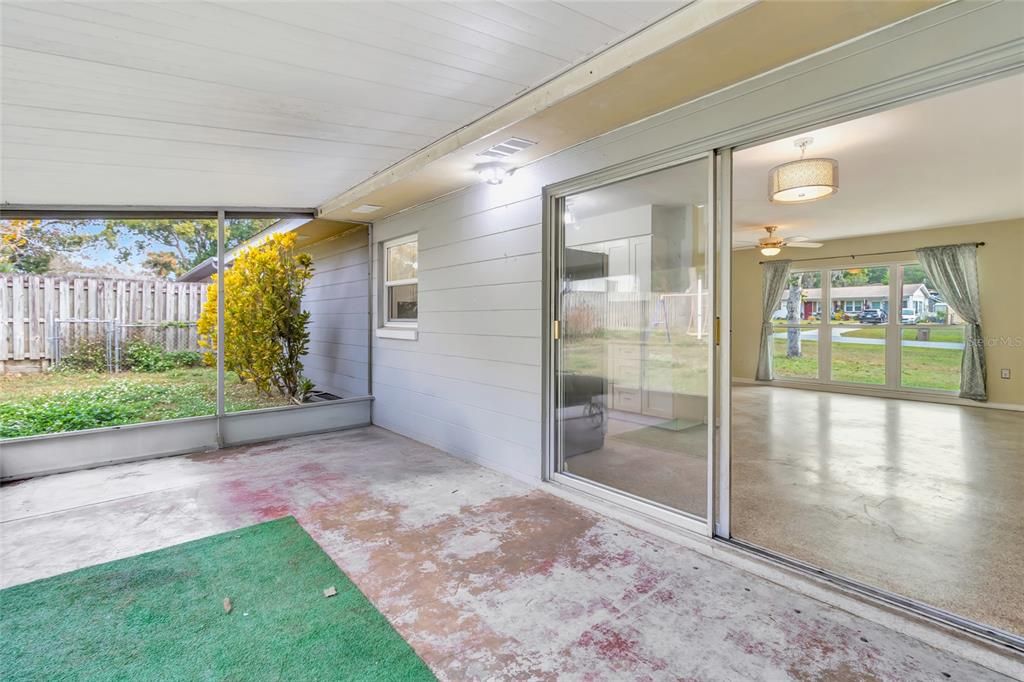 For Sale: $313,000 (3 beds, 2 baths, 1648 Square Feet)