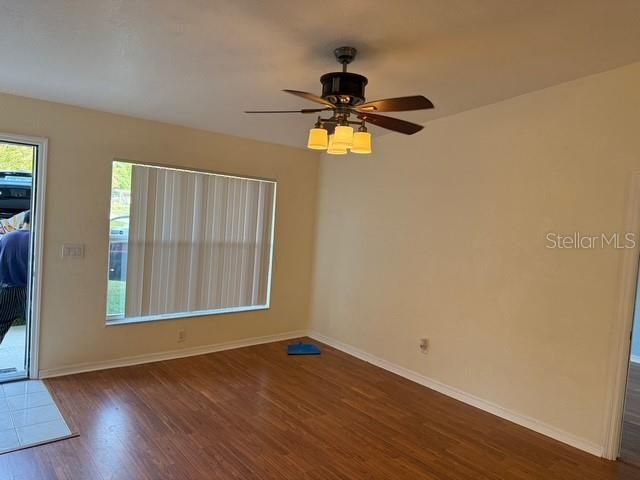 В аренду: $2,300 (4 спален, 3 ванн, 1500 Квадратных фут)